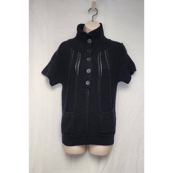 BCBG MAXAZRIA Women's Black Merino Wool Short Sleeve Button Up Sweater Sz XS - Picture 5 of 9